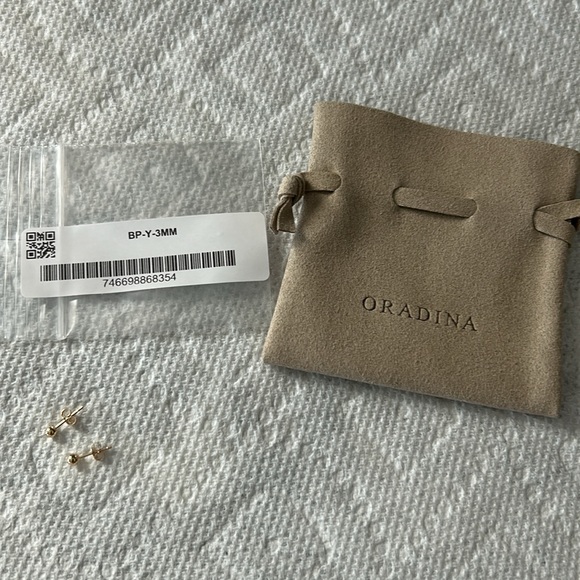Oradina 14k yellow gold 3mm ball stud earrings. New, never worn. Excellent ! - Picture 3 of 6